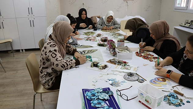 Kadınlar aile bütçelerine katkı sağlıyor