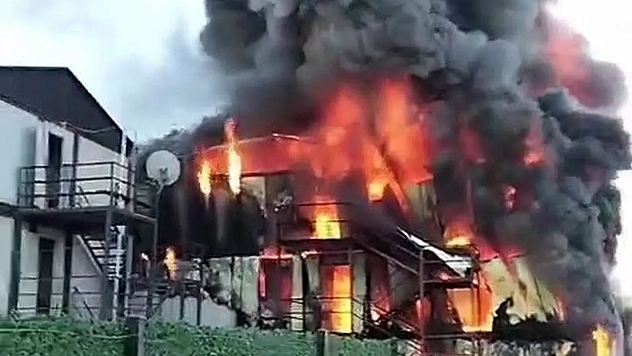 Kahramanmaraş'ta şantiyede yangın! 1 işçi öldü, 7 işçi yaralandı