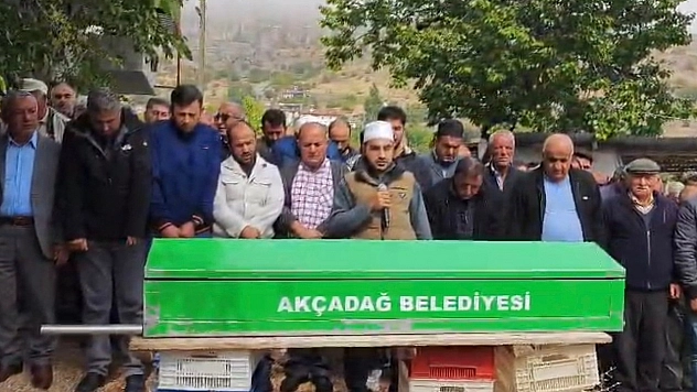 Anne oğul yan yana toprağa verildi