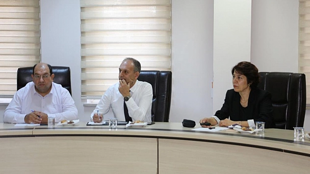 Kamu Hastaneleri Hizmetleri Değerlendirme toplantısı düzenlendi