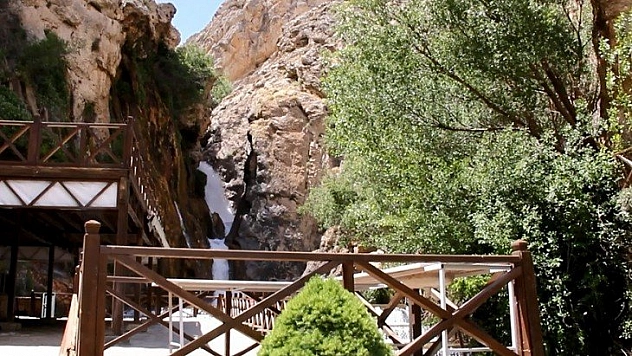Kayalar korkutuyor