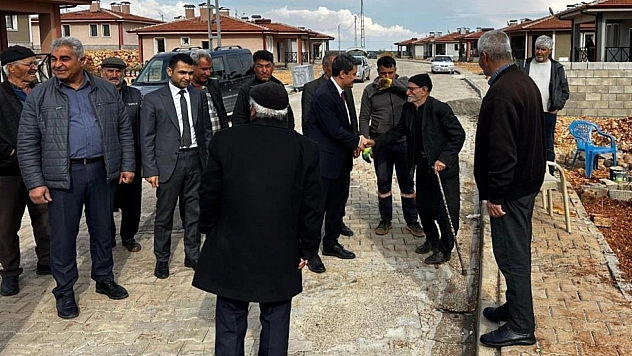 Kaymakam Aslan, köy evlerine yerleşen vatandaşları ziyaret etti