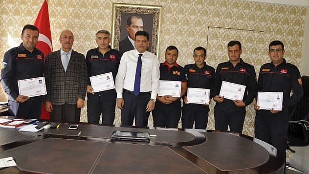 İtfaiye erlerine teşekkür belgesi