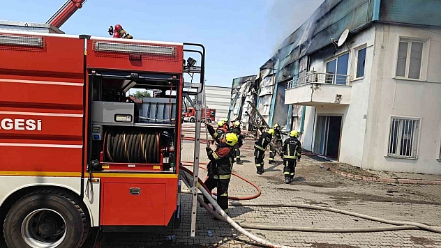 Mobilya fabrikasında yangını çıktı!