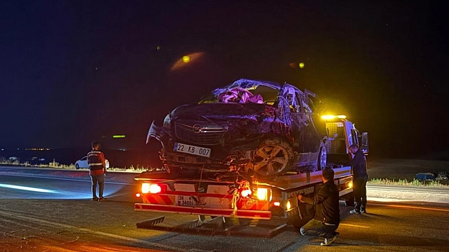 Kayseri-Malatya karayolunda otomobil takla attı: 11 yaşındaki çocuk öldü, 3 yaralı