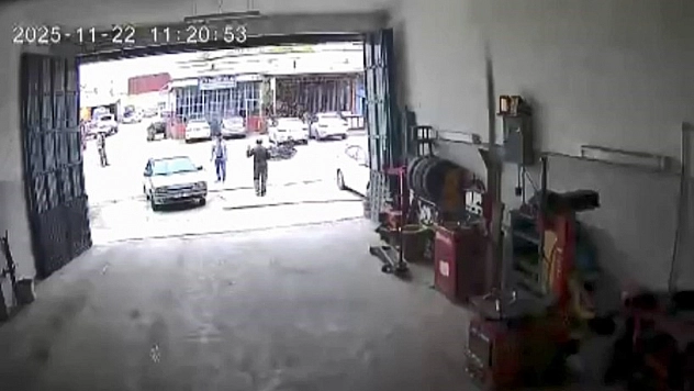 Kaza anı kameralara yansıdı