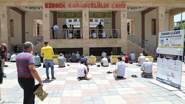 Cami ibadete açıldı