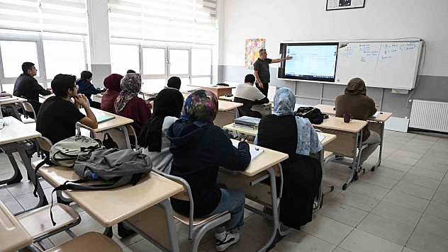 Malatya'da özel dershaneleri aratmıyor: Geçen yıl tıp kazananlar buradan çıktı!