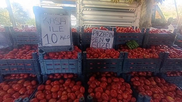 Kilosunu 10 TL'den sattılar! Malatyalılar kapış kapış götürdü
