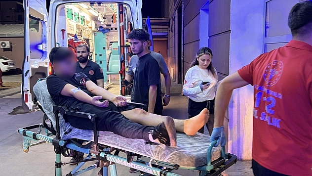 Kontrolden çıkan motosiklet devrildi: 1 yaralı