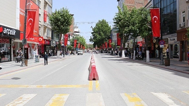 Koronavirüs esnafı mağdur etti