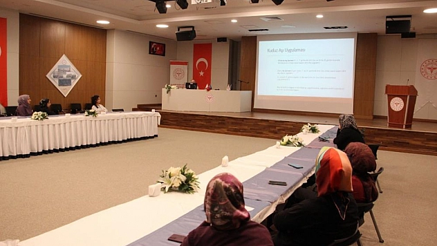 Kuduz riskli temas ve aşı profilaksisi eğitimi verildi