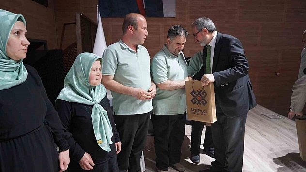 Kur'an-ı Kerim için engel tanımadılar