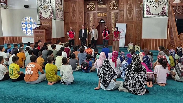Kur'an Kursu öğrencilerine bağımlılık uyarısı