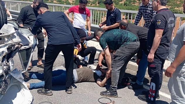 Kurban kesimi sonrası kaza: 5 yaralı