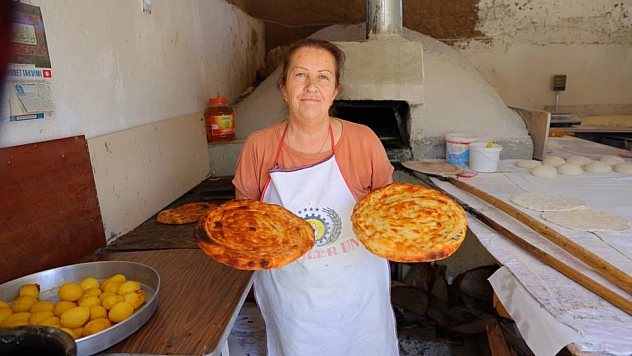 Kuşaktan kuşağa aktarılan 160 yıllık ekmek geleneği