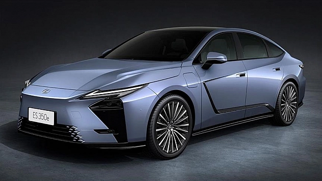 Lexus'un yeni nesil ES modeli Türkiye pazarına giriyor