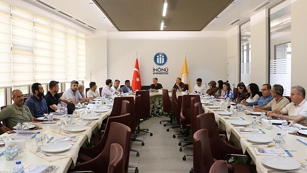 Geleceğin adayları kampüsü inceledi
