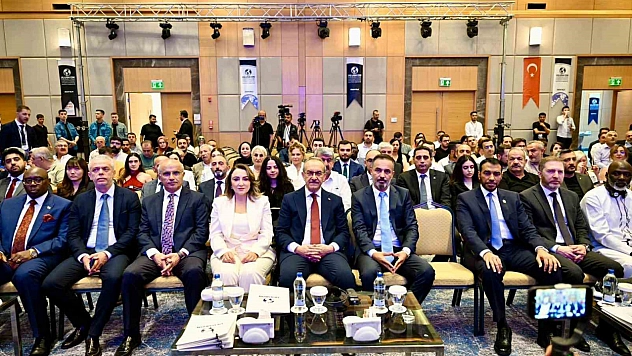 Şehri sadece yeniden inşa etmiyoruz, geleceğin Malatya'sını kuruyoruz