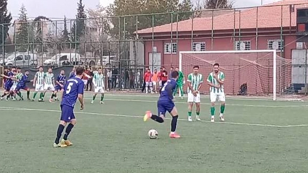 Malatya Amatörde Gol Yağmuru: Fileler 49 Kez Havalandı!