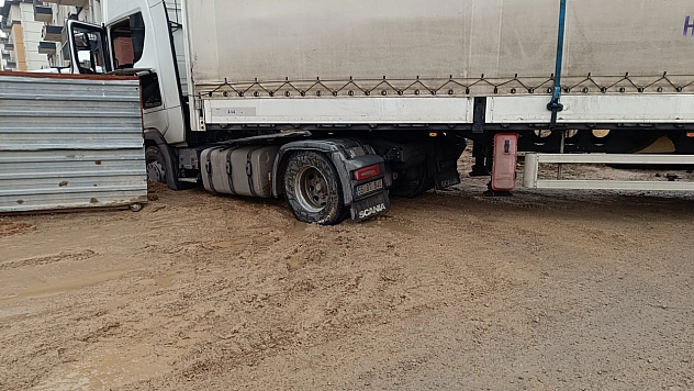 Malatya Çevre Yolu kilitlendi! Vatandaş yürüyerek ilerledi