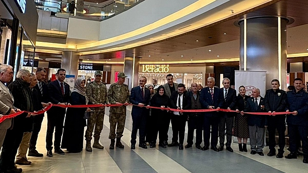 Şehit ailelerinin eserleri Malatya'da sergilendi