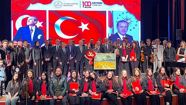 Malatya'da Sanat Dolu Gece: Öğrencilerden Büyük Performans