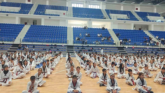 476 sporcu Malatya'da sınava katıldı