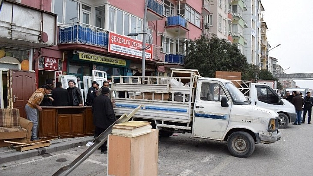 Tahliye işlemleri sürüyor