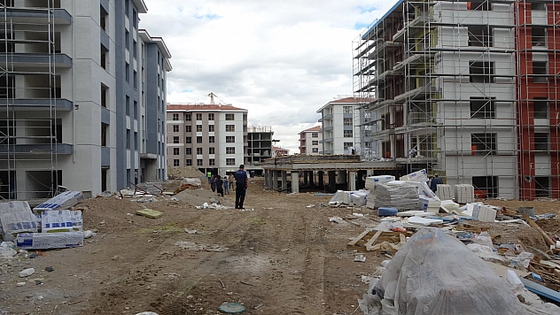 Malatya'da akıl almaz kaza: 1 işçi yaralandı…