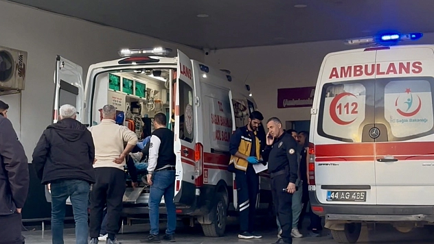 Malatya'da akrabalar arasında bıçaklı kavga: 2 yaralı