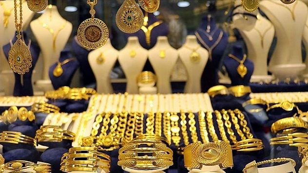 Malatya'da altın fiyatları güncellendi: Gram altın 4 bin 448 TL'yi gördü! İşte son durum..