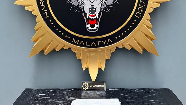 Malatya'da uyuşturucu operasyonu: Araçtan 1 kilo metamfetamin çıktı!