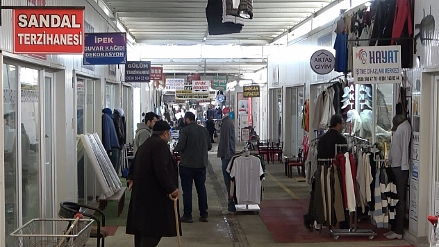 Bayram öncesi çarşı durgun: Esnaf kara kara düşünüyor!