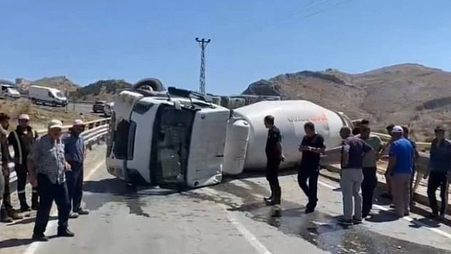 Malatya'da mikser devrildi: 1 yaralı