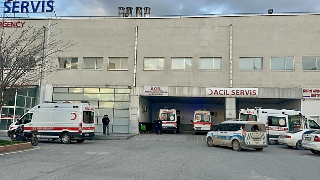 Malatya'da bıçaklar konuştu: Kavgada yaralanan iki genç hastaneye kaldırıldı