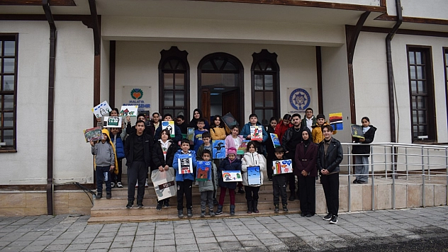 Malatya'da çocuklar geleneksel oyunlarla sosyalleşti