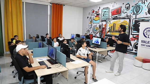 Malatya'da çocuklar için robotik kodlama eğitimi başladı