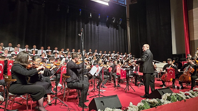 Malatya'da Cumhuriyet Konseri Çoşkusu!
