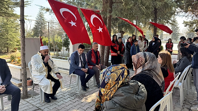 Malatya'da devlet korumasındaki çocuklardan anlamlı ziyaret