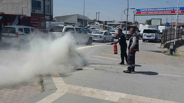 Malatya'da elektrik trafosu alev aldı: İtfaiye zamanında müdahale etti