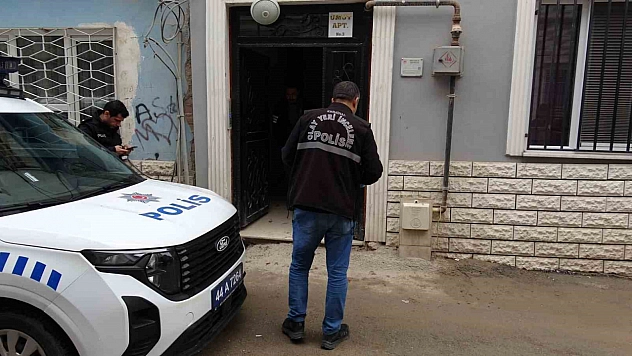 Malatya'da korku dolu anlar: 24 yaşındaki kadının evi kurşun yağmuruna tutuldu!