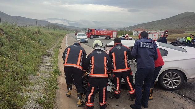 Malatya'da feci kaza: 2 ölü 2 yaralı!