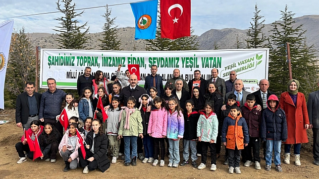 Malatya'da fidanlar toprakla buluştu