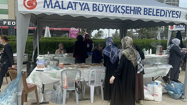 Malatya'da Gazze için yardım kermesi yoğun ilgi gördü