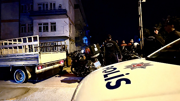Malatya'da gece gece silah ve bıçaklar konuştu!