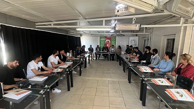 Malatya'da gençler tarıma kazandırılıyor