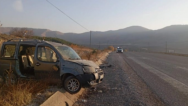 Malatya'da hafif ticari araç su kanalına çarptı: 1 yaralı