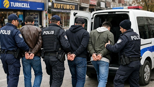Aranan 3 hükümlü yakalandı