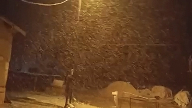 Malatya'da hava durumu değişti: Kar yağışı başladı
